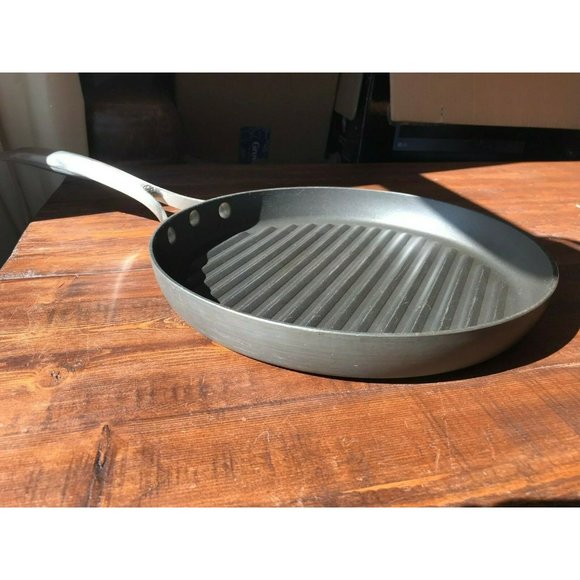 CALPHALON Hard Anodized 12-In Large Griddle Pan